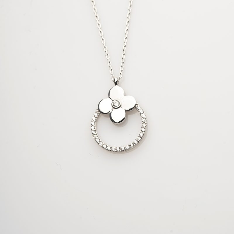 Circle Bloom Necklace