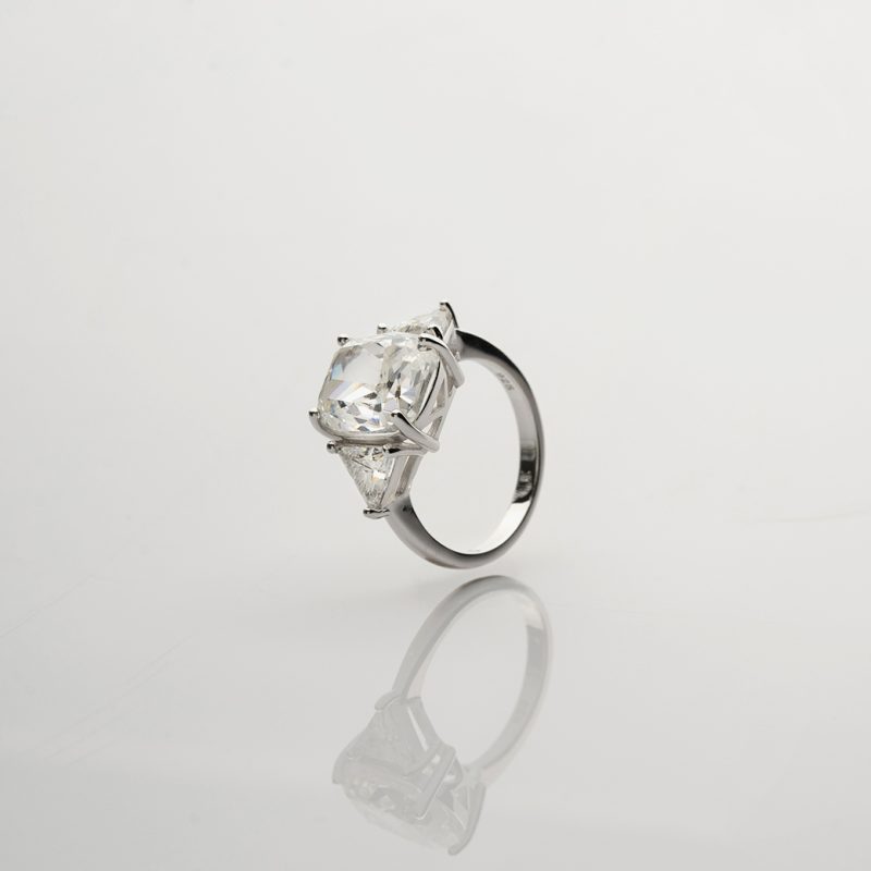 Rund Moissanite Ring