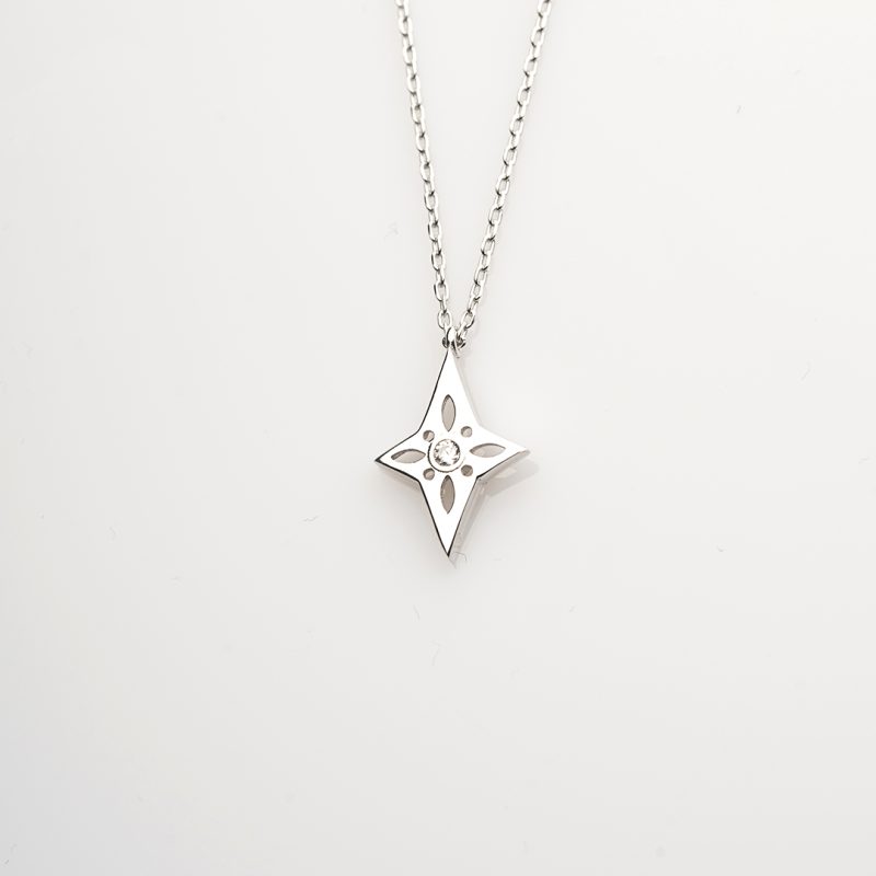 Stellar Ray Necklace